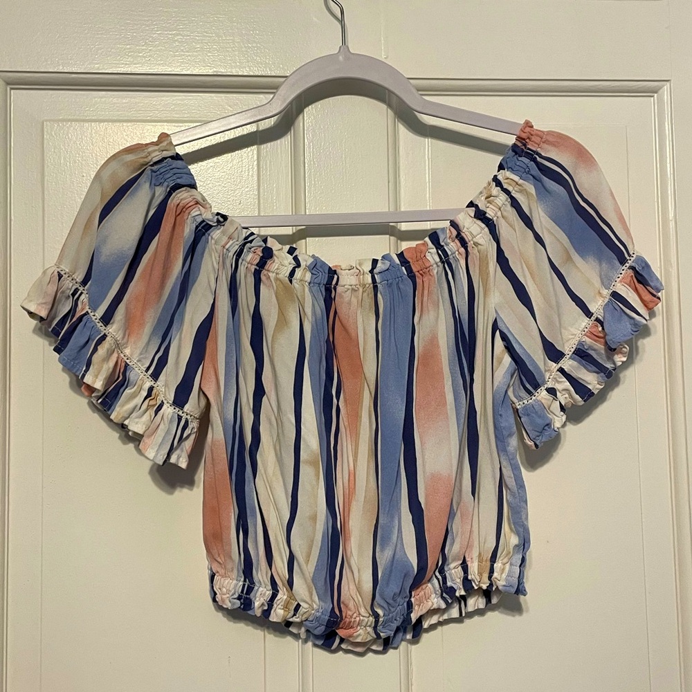 Small Ocean Drive Off the Shoulder Cropped Blouse
